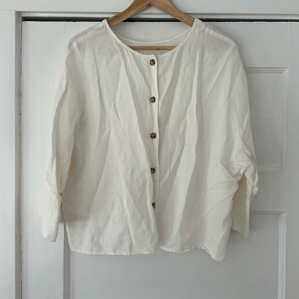 Vetta Capsule Drapey Button Up